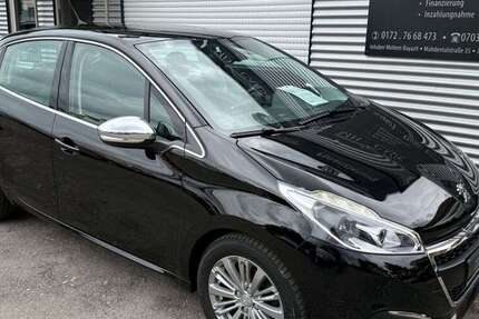 Peugeot 208 99.675 km 7.990 &euro; Magstadt 71106