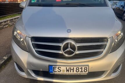 Mercedes V 220