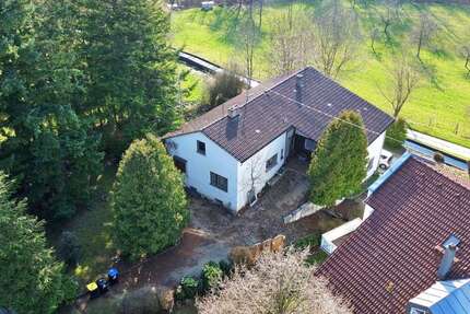 Haus Reutlingen Reutlingen-Betzingen - 9 Zimmer, 204 m&sup2;, 319.000&euro; | Angebot:26392611