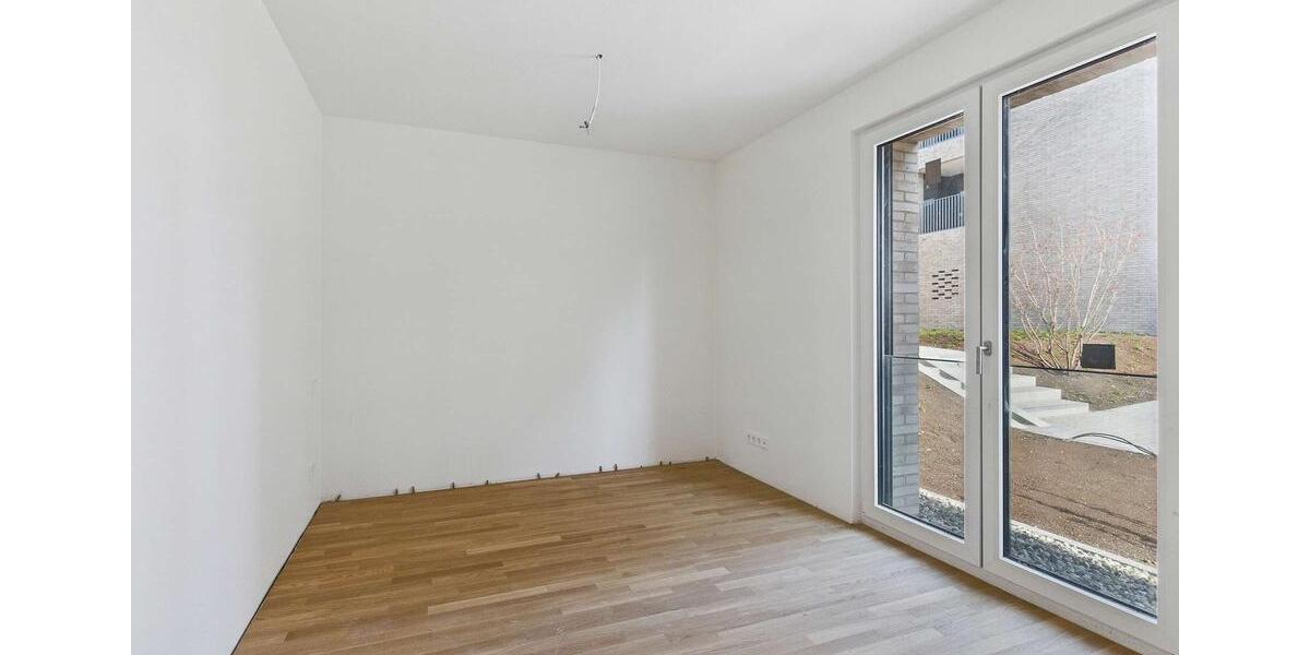 Dachgeschoßwohnung Sindelfingen Sindelfingen (Stadt) - 2 Zimmer, 65 m&sup2;, 1.230&euro; | Angebot:22893217