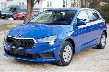 Skoda Fabia 18.000 km 15.690 € Deizisau 73779