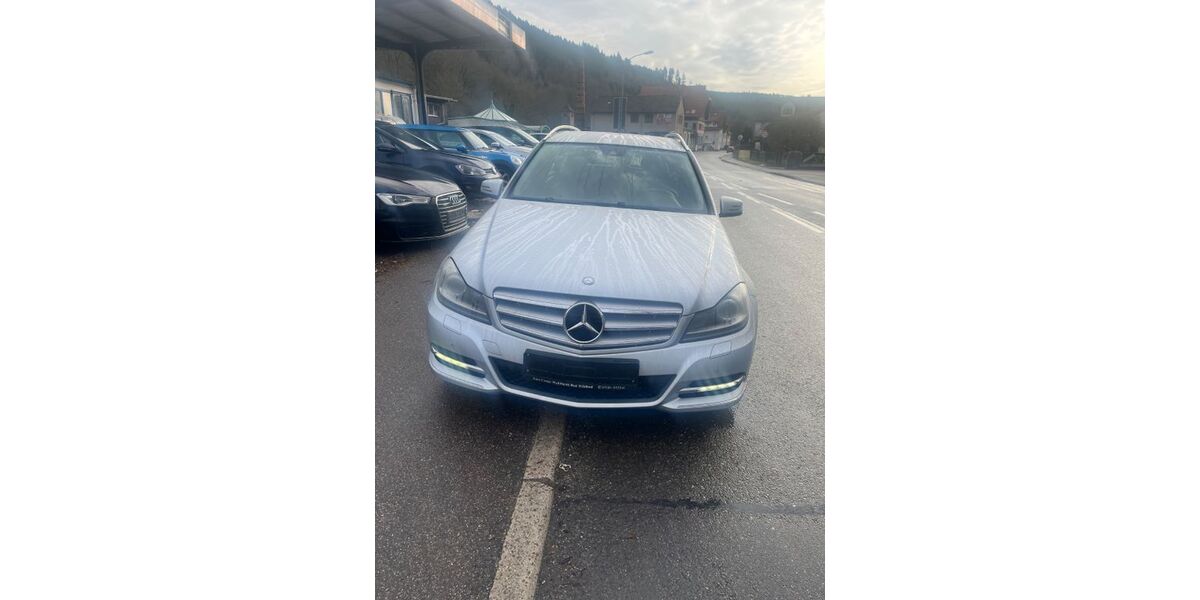 Mercedes-Benz C 250 160.000 km 10.800 &euro; Unterreichenbach 75399