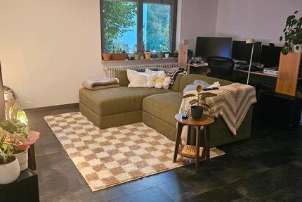 Wohnung Reutlingen Altenburg - 2.5 Zimmer, 70 m&sup2;, 1.200&euro; | Angebot:27606360
