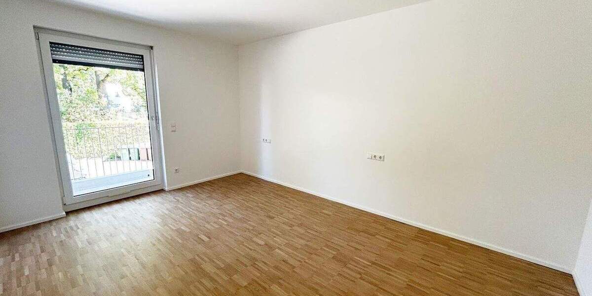 Etagenwohnung Stuttgart Untertürkheim - 3 Zimmer, 80 m&sup2;, 1.440&euro; | Angebot:24723643