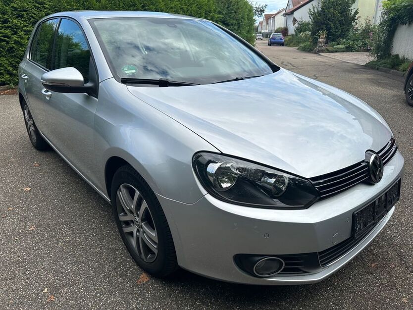 VW Golf 167.000 km 4.490 € Freiberg am Neckar 71691