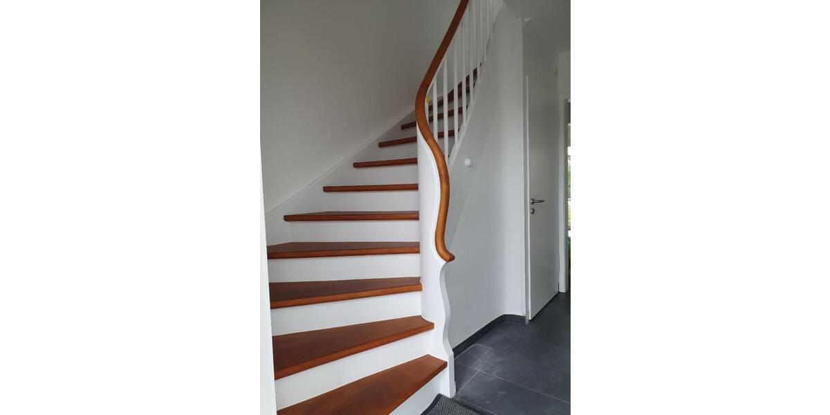 3,5 + 2 Zi, kernsanierte Wohnung ruhig, innenstadtnah Alzental He 5 zimmer