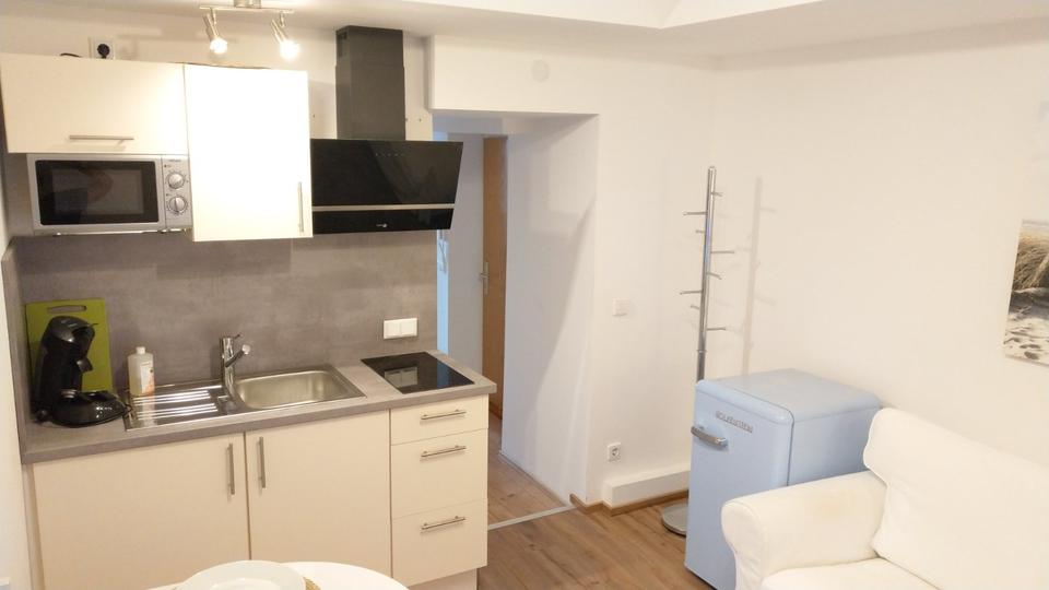 Erdgeschoßwohnung Pforzheim Dillweißenstein - 2 Zimmer, 32 m&sup2;, 460&euro; | Angebot:25286331