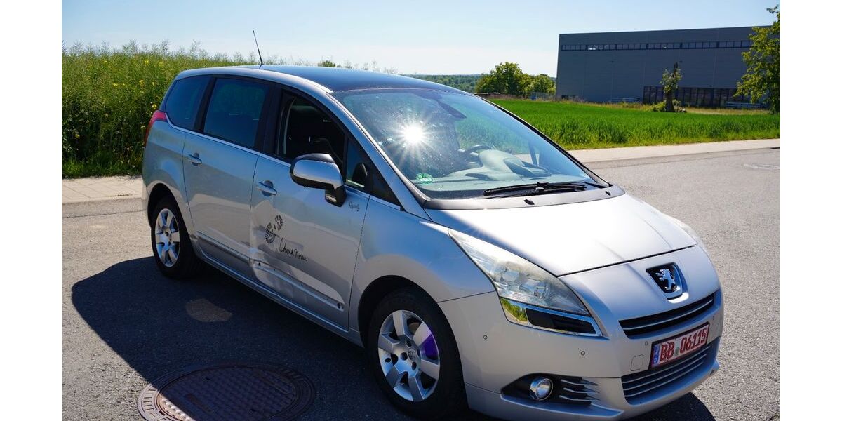 Peugeot 5008 207.500 km 3.000 &euro; Grafenau 71120