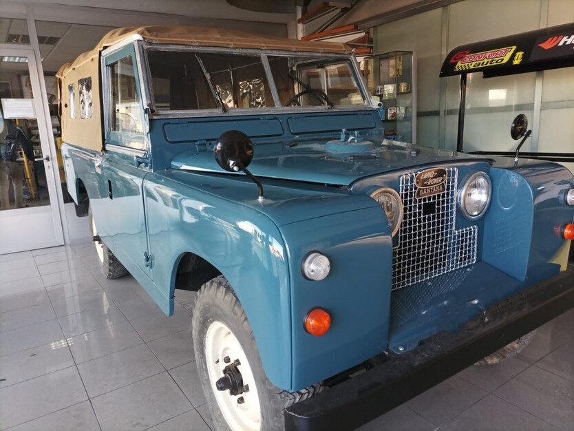 Land Rover Serie II 37.000 km 22.222 € Tübingen 72070