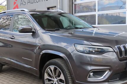 Jeep Cherokee 101.000 km 16.790 &euro; Stuttgart 70329