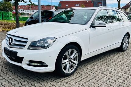 Mercedes-Benz C 250 118.000 km 12.990 € Holzgerlingen 71088