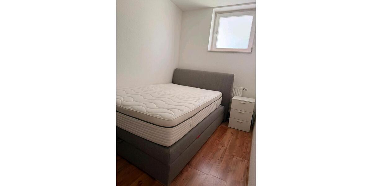 Erdgeschoßwohnung Stuttgart Luginsland - 3 Zimmer, 60 m&sup2;, 318.000&euro; | Angebot:26639907
