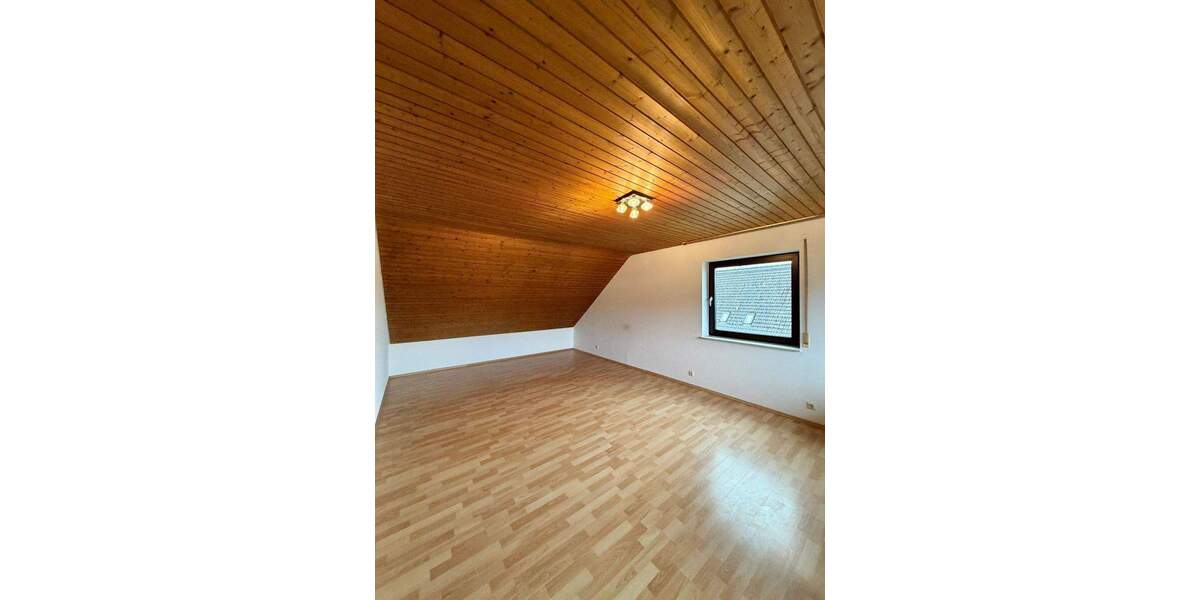 Etagenwohnung Aichtal Grötzingen - 4 Zimmer, 73 m&sup2;, 900&euro; | Angebot:25878659