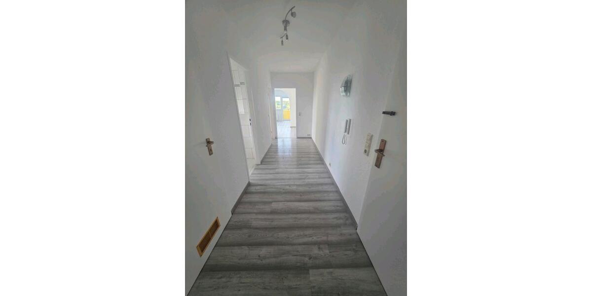 Etagenwohnung Reutlingen Sondelfingen - 1.5 Zimmer, 50 m&sup2;, 170.000&euro; | Angebot:27278282