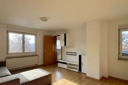 Wohnung Esslingen Brühl - 4 Zimmer, 75 m&sup2;, 270.000&euro; | Angebot:25463355