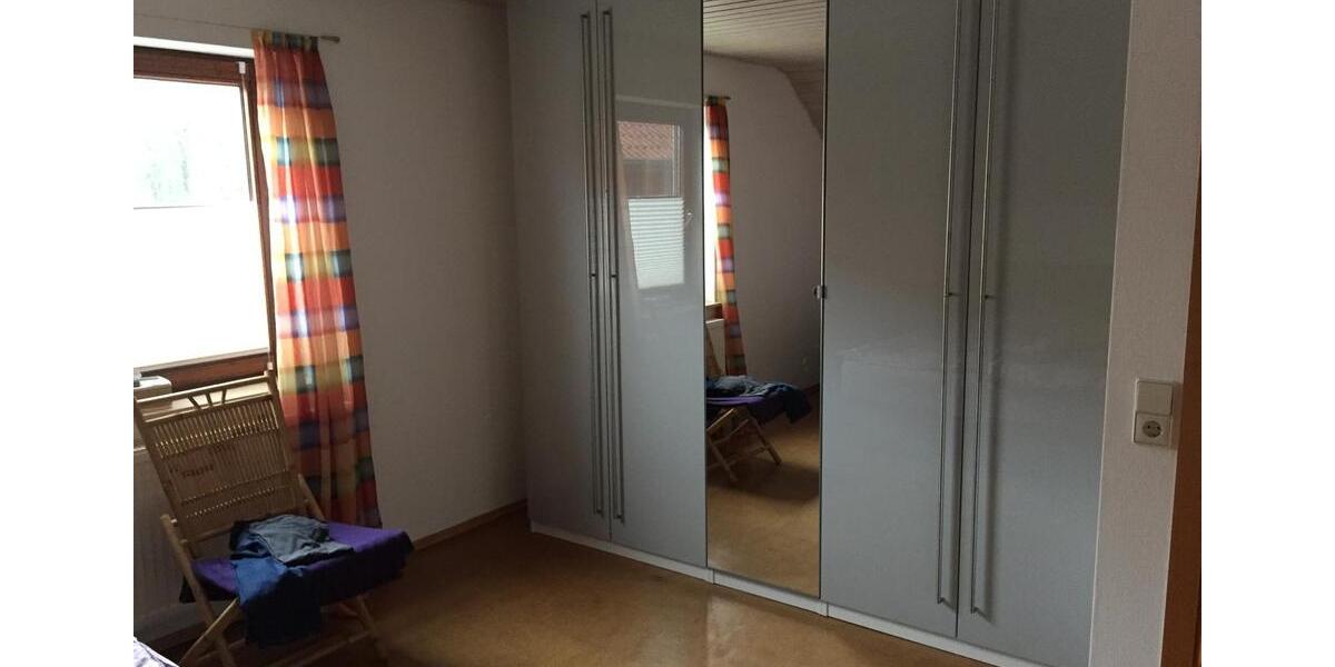 Dachgeschoßwohnung Rottenburg am Neckar - 3 Zimmer, 101 m&sup2;, 1.000&euro; | Angebot:27572669