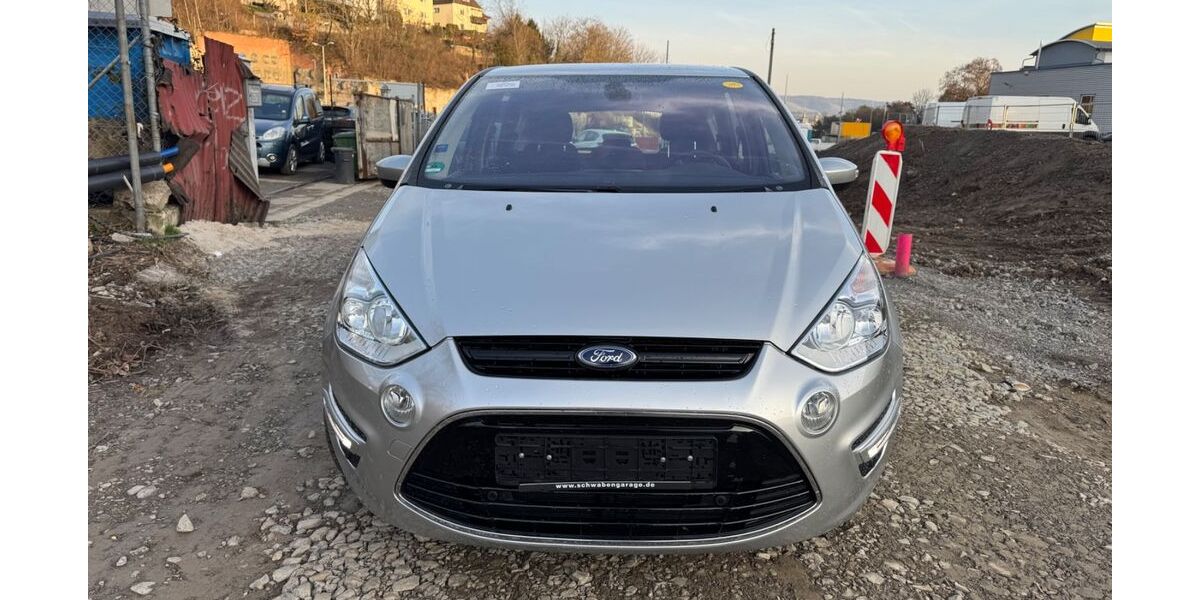 Ford S-Max 60.000 km 10.450 &euro; Stuttgart 70376