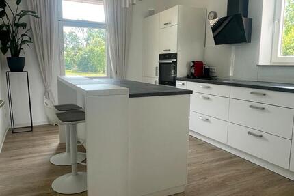 Wohnung Leonberg - 3 Zimmer, 90 m&sup2;, 1.300&euro; | Angebot:26104308
