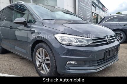 VW Touran 183.500 km 17.777 &euro; Altdorf (Landkreis Böblingen) 71155