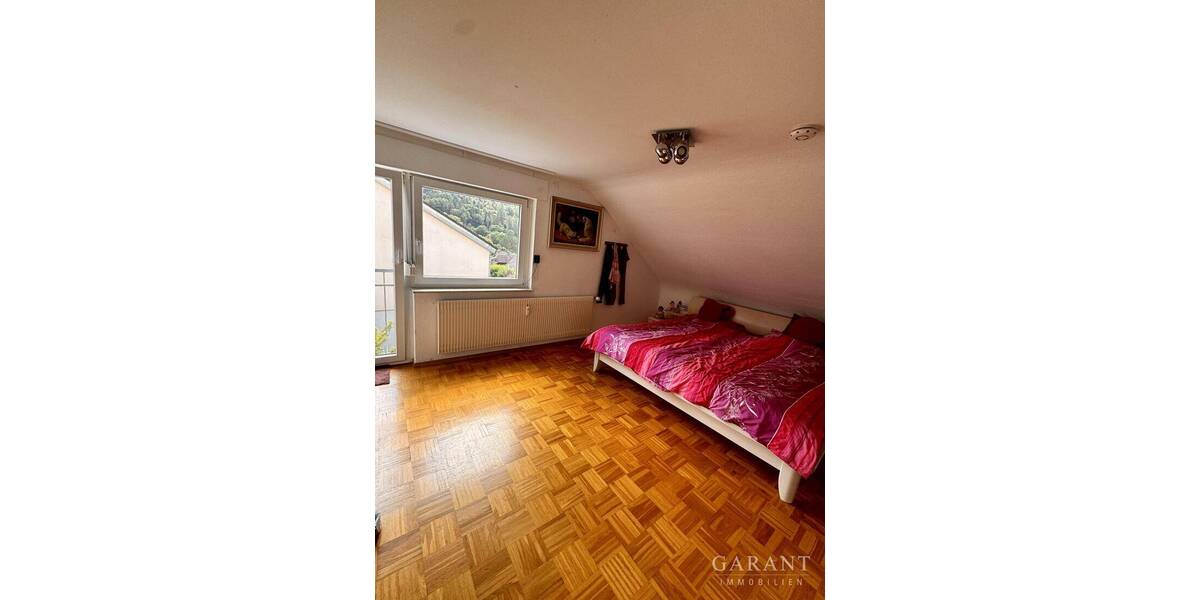 Etagenwohnung Nagold Iselshausen - 3 Zimmer, 86 m&sup2;, 850&euro; | Angebot:25746392