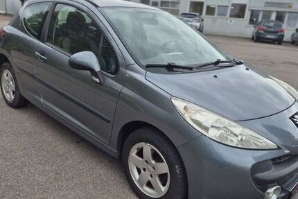 Peugeot 207 198.000 km 2.100 € möglingen 71696
