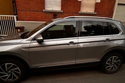 VW Tiguan 138.100 km 16.900 &euro; Esslingen am neckar 73728