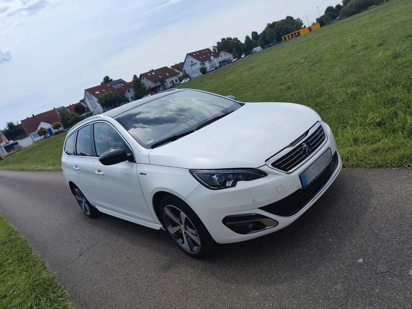 Peugeot 308 115.500 km 10.500 € Reutlingen 72768