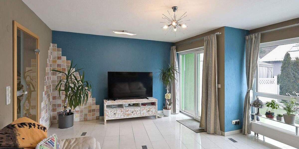 Reihenmittelhaus Leonberg Ramtel - 4 Zimmer, 93 m&sup2;, 439.000&euro; | Angebot:24822064