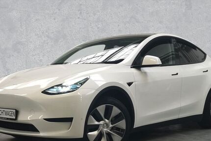 Tesla Model Y 68.182 km 33.500 &euro; Asperg 71679