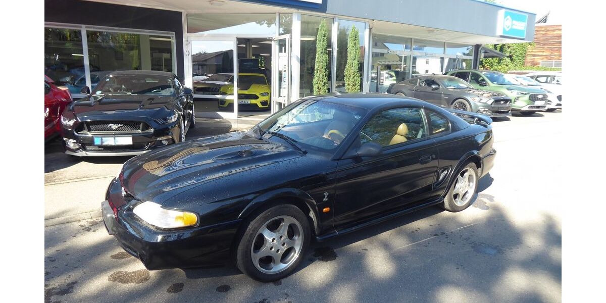 Ford Mustang 92.405 km 18.900 &euro; Ammerbuch 72119