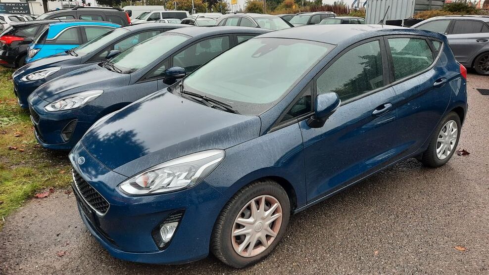 Ford Fiesta 29.280 km 11.900 € Holzgerlingen 71088