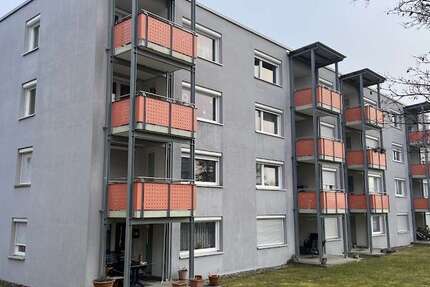 Wohnung Mühlacker - 4 Zimmer, 90 m&sup2;, 830&euro; | Angebot:25925827