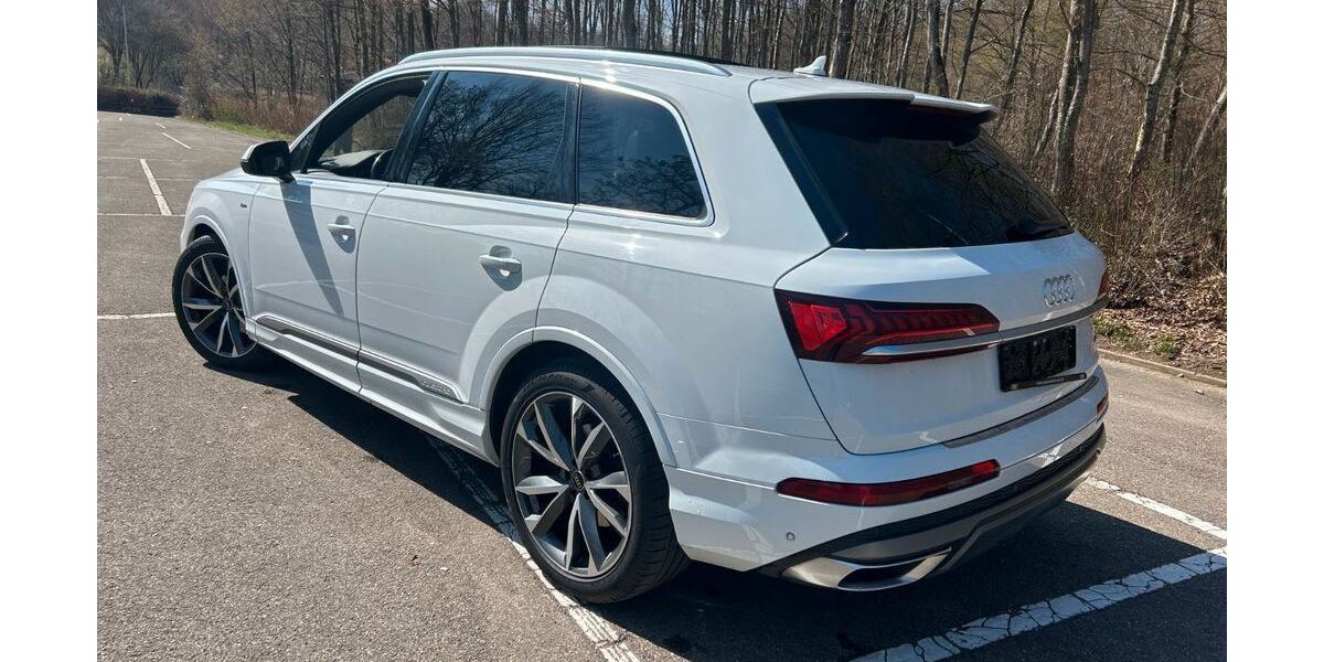 Audi Q7 251.000 km 36.999 &euro; Frickenhausen 72636