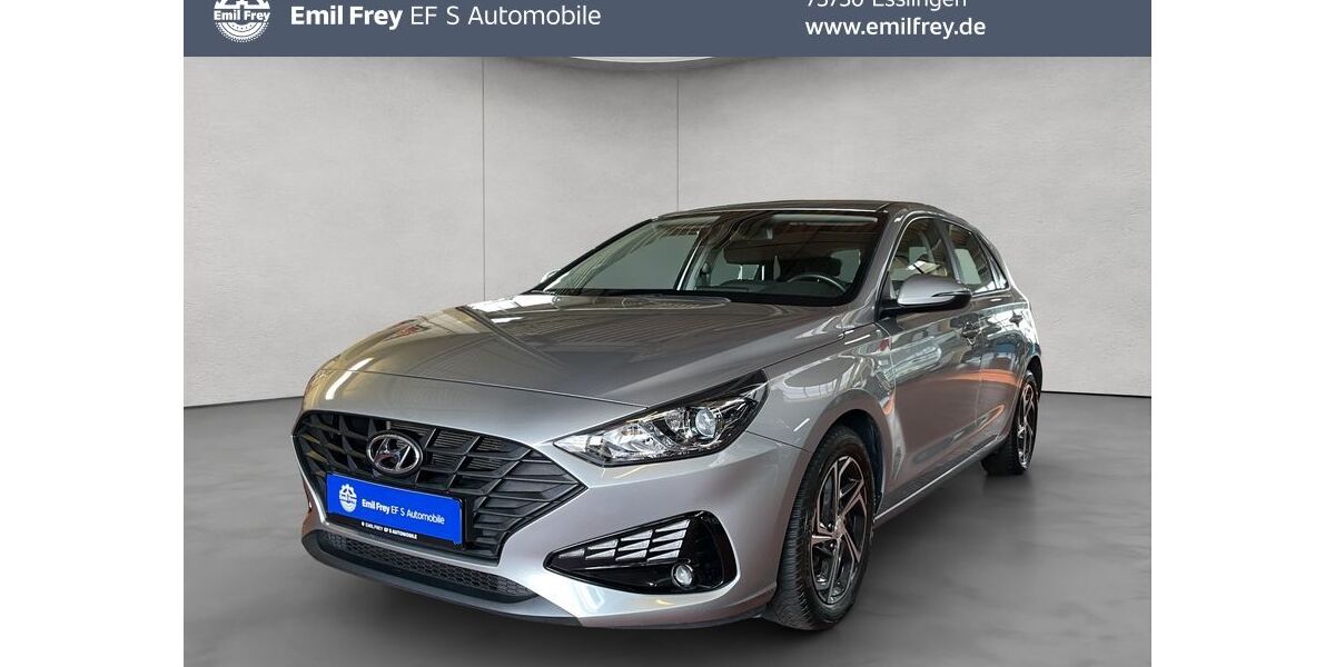 Hyundai i30 34.411 km 16.490 &euro; Esslingen 73730