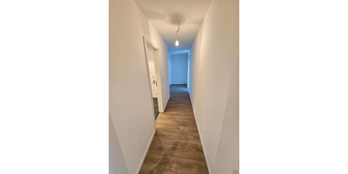 Etagenwohnung Pforzheim Eutingen - 4 Zimmer, 120 m&sup2;, 1.550&euro; | Angebot:24431620