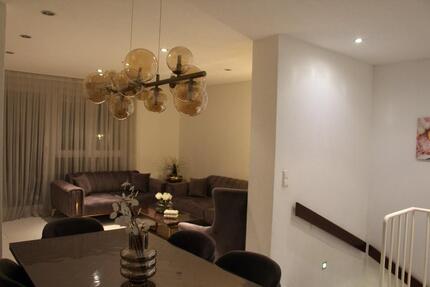 Moderne 3,5 Zimmer-Maisonette-Wohnung 3.5 zimmer