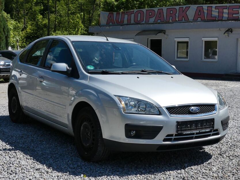Ford Focus 194.236 km 990 € ALTENSTEIG 72213