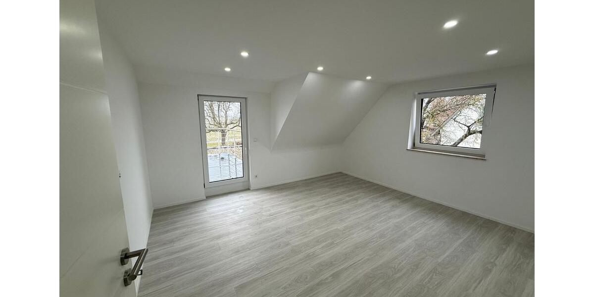 Dachgeschoßwohnung Rutesheim - 2 Zimmer, 56 m&sup2;, 1.000&euro; | Angebot:24399536