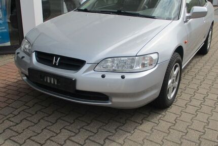 Honda Accord 122.267 km 3.900 € Stuttgart 70599