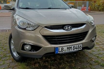 Hyundai ix35 128.000 km 9.100 &euro; Markgröningen 71706