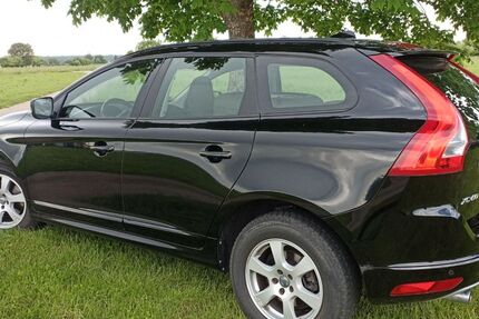 Volvo XC60 144.500 km 11.250 &euro; Kirchentellinsfurt 72138