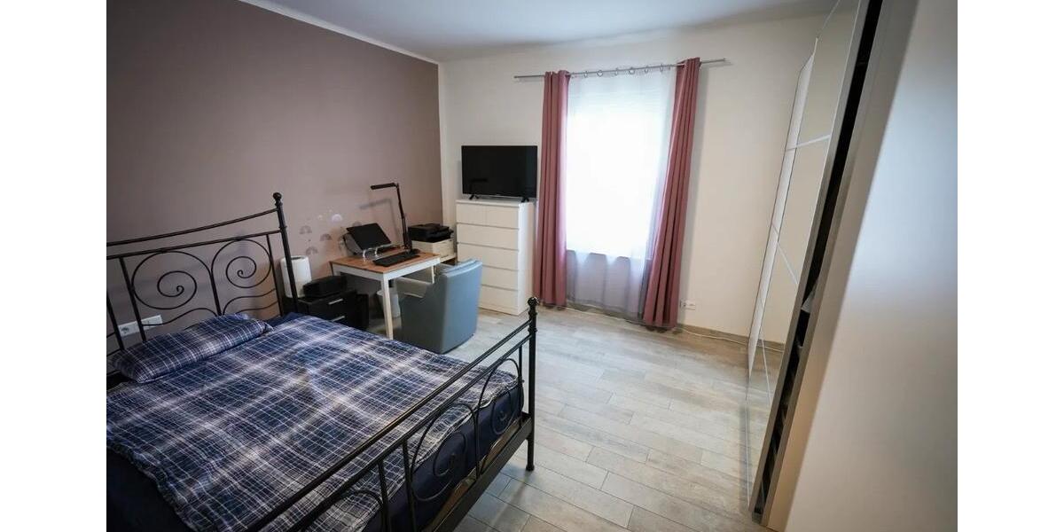 Erdgeschoßwohnung Metzingen - 4.5 Zimmer, 114 m&sup2;, 579.000&euro; | Angebot:27550929