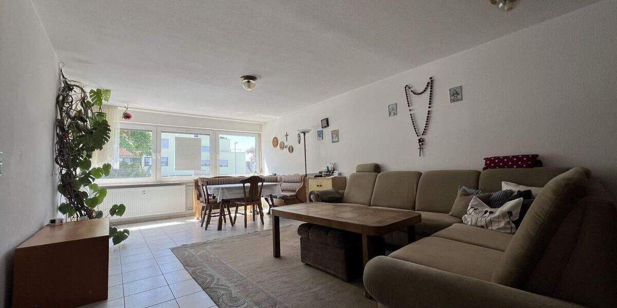 Etagenwohnung Schönaich - 2 Zimmer, 82 m&sup2;, 220.000&euro; | Angebot:24711538