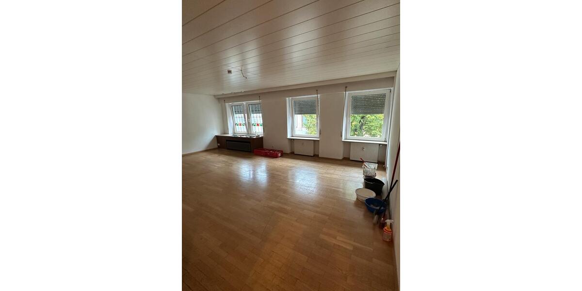 Etagenwohnung Pforzheim Eutingen - 4 Zimmer, 140 m&sup2;, 1.150&euro; | Angebot:27598166