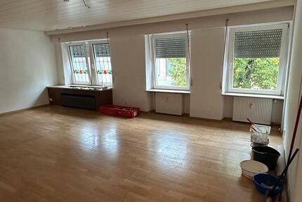 Wohnung Pforzheim Eutingen - 4 Zimmer, 140 m&sup2;, 1.150&euro; | Angebot:27598166