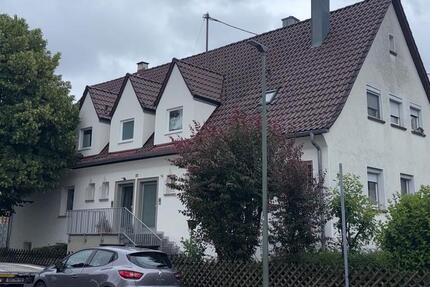 Haus Leonberg - 10 Zimmer, 282 m&sup2;, 690.000&euro; | Angebot:26870765