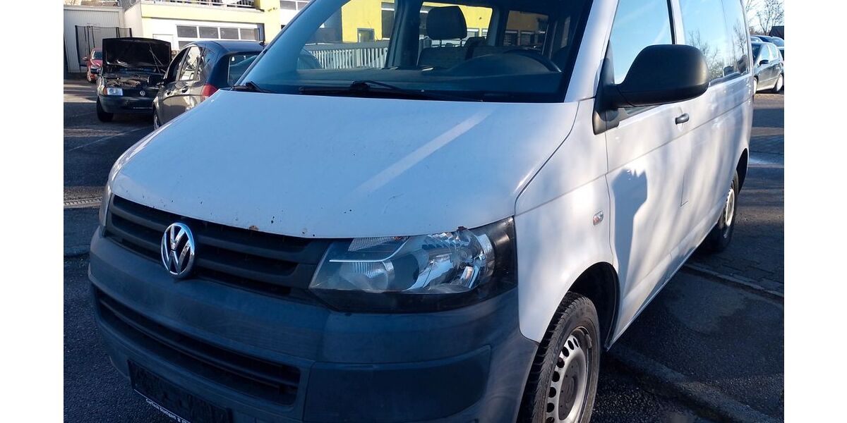 VW T5 Transporter 298.000 km 6.599 &euro; Ludwigsburg 71642
