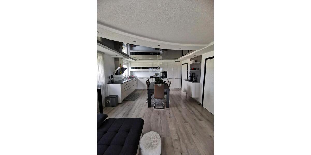 Etagenwohnung Nürtingen - 3 Zimmer, 105 m&sup2;, 359.000&euro; | Angebot:26307792