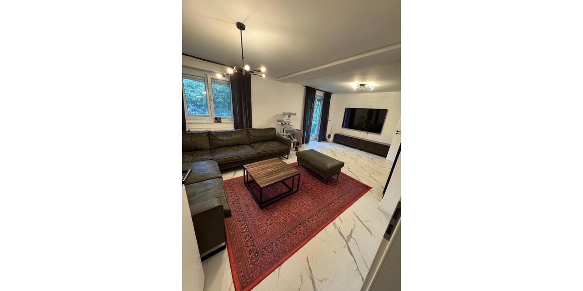 OHNE MAKLERPROVISION! 4,5 Zimmer auf 92 qm, 2021 Saniert 4 zimmer