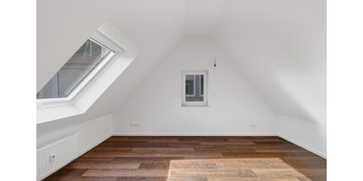 Dachgeschoßwohnung Esslingen am Neckar - 2.5 Zimmer, 49 m&sup2;, 800&euro; | Angebot:25615131